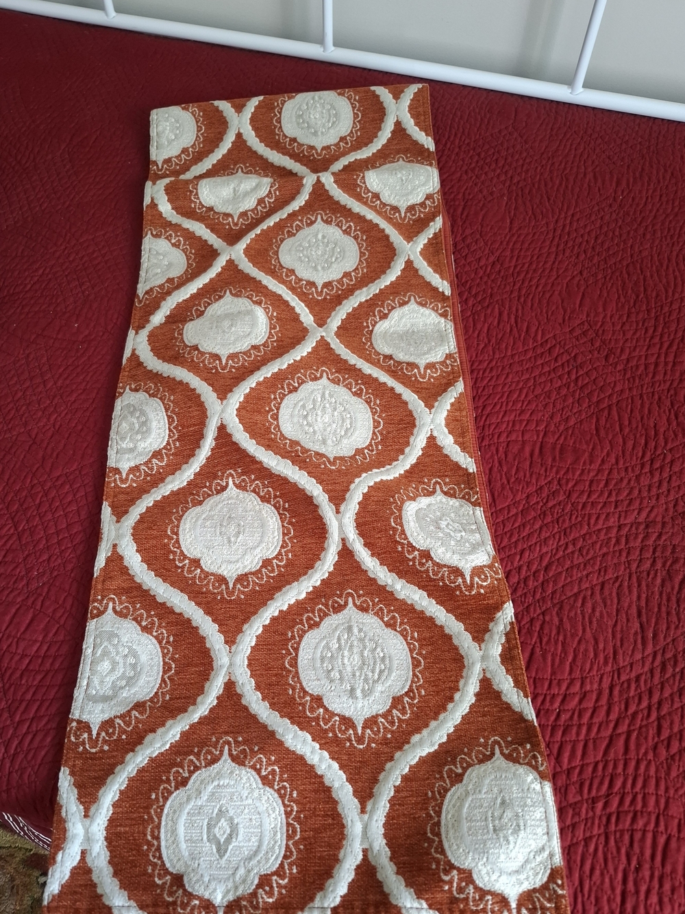 Decorative Orange and Cream Table Runner - Elegant Geometric Pattern